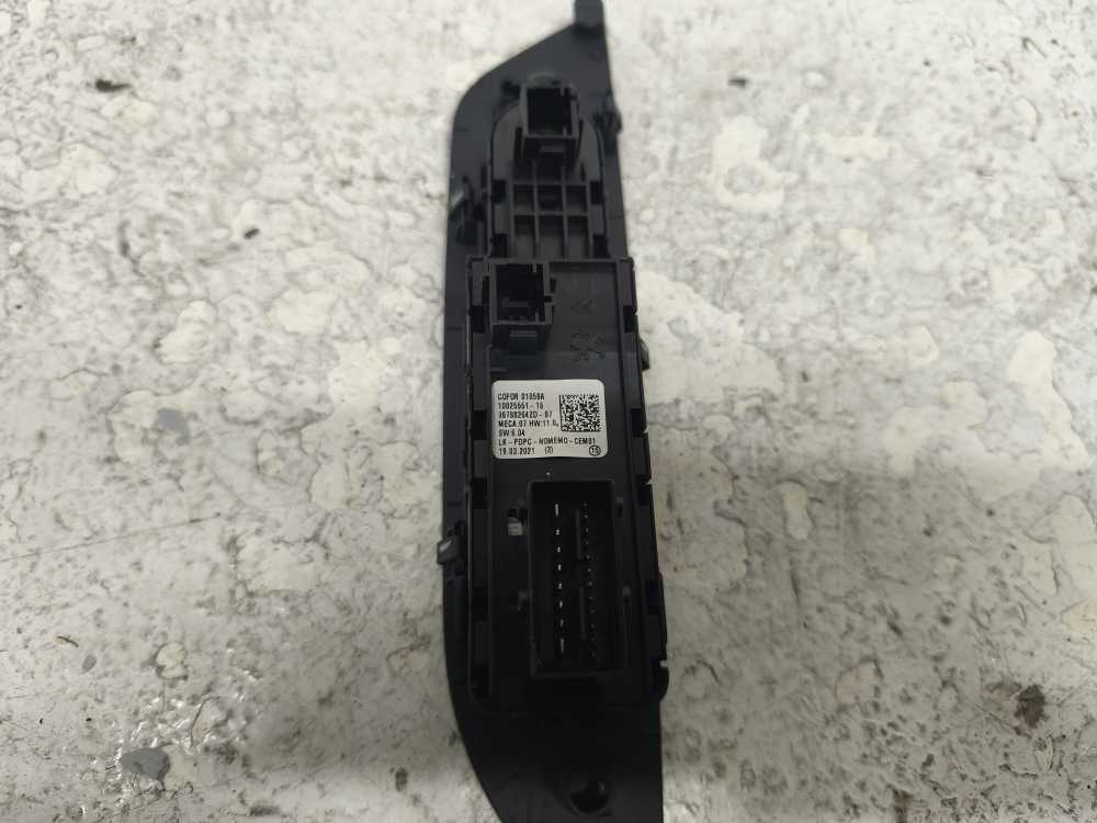 BOUTON LEVE VITRE PEUGEOT - Vue 2